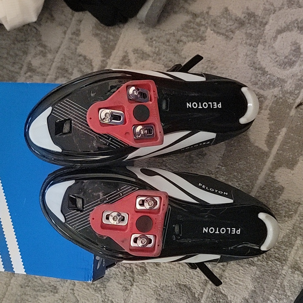Peloton Cycle Shoes Size 8 US - Picture 4 of 4